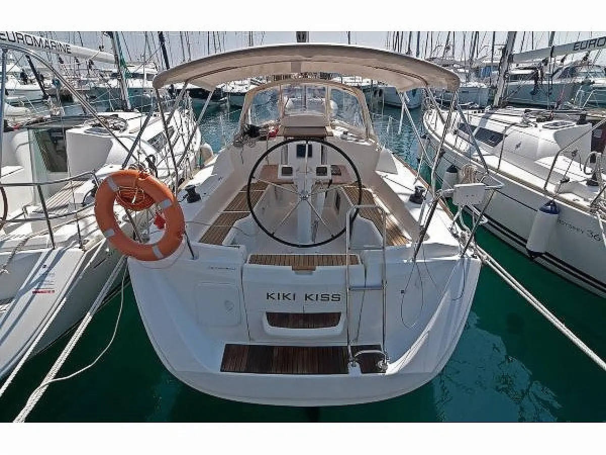 Sun Odyssey 33i