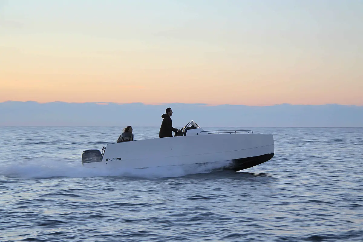Nuva M6 Open - 