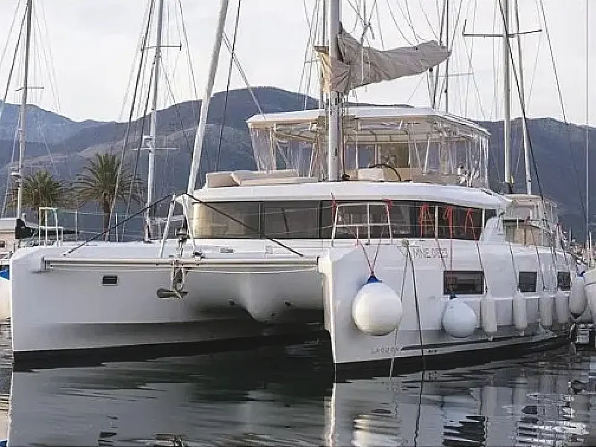 Lagoon 46 