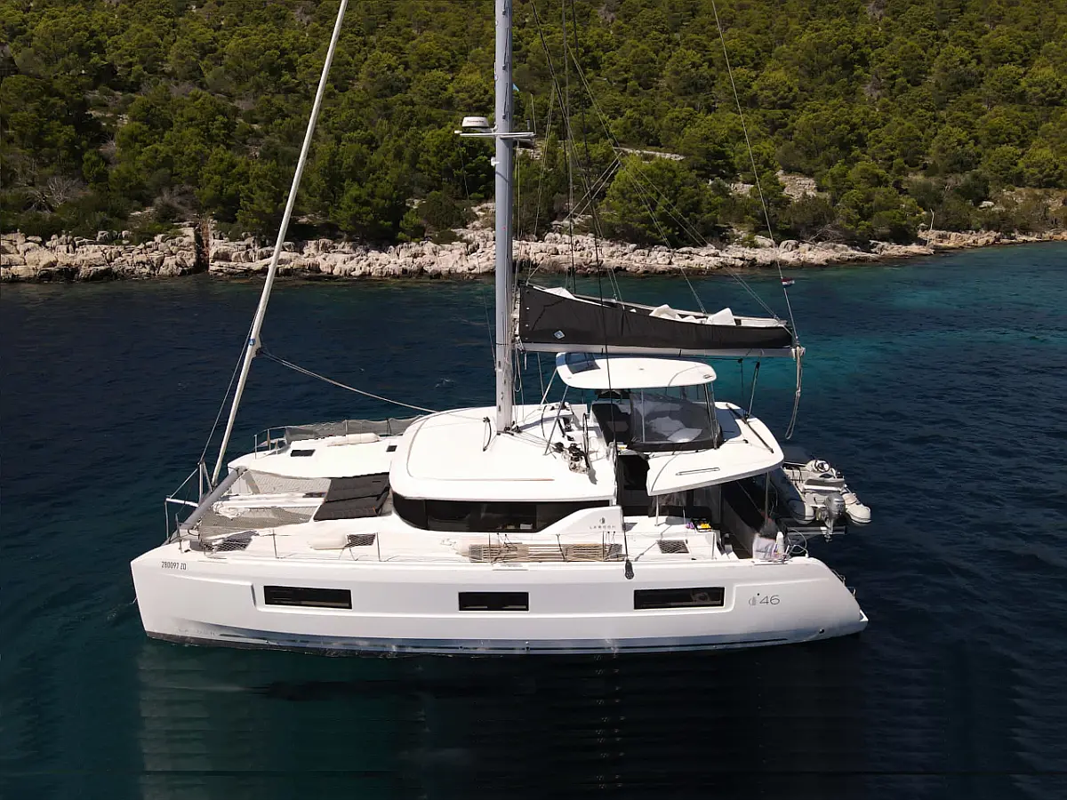 Lagoon 46 - ELEGANCE LINE