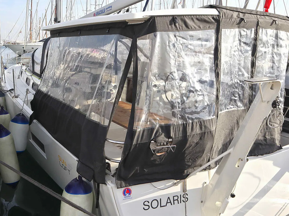 Sun Loft 47 (7 cab.)