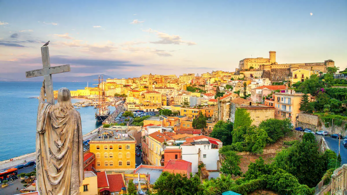 Segel- und Bootsrouten für Italien